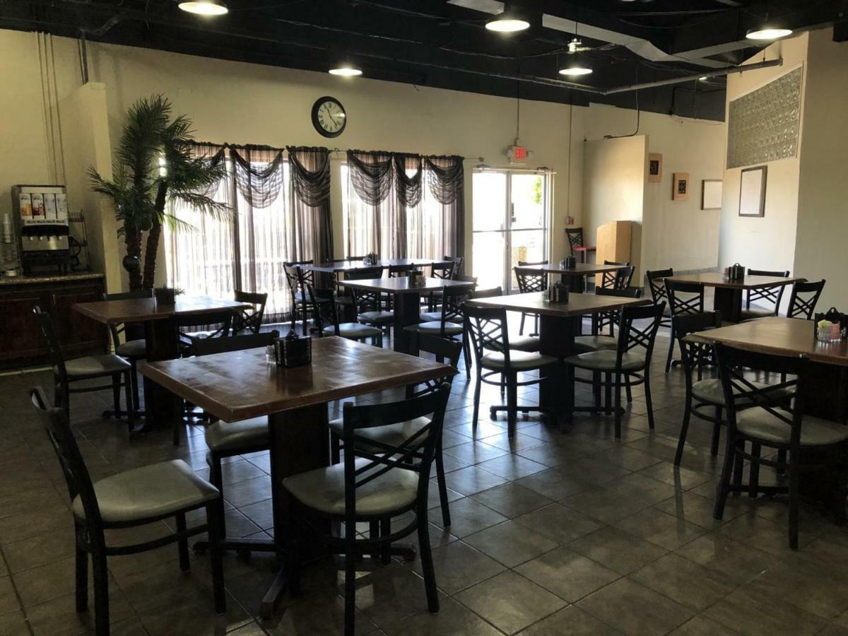 Days Hotel By Wyndham Peoria Glendale Area Екстериор снимка